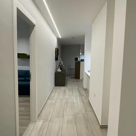 Avella Bed & Breakfast 3*