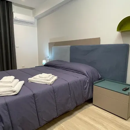 فندق مبيت وإفطار Avella 3*