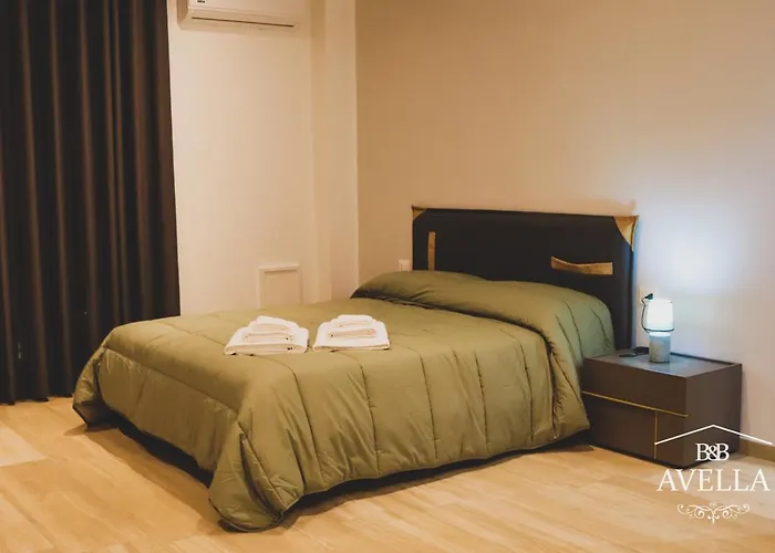 Avella فندق مبيت وإفطار