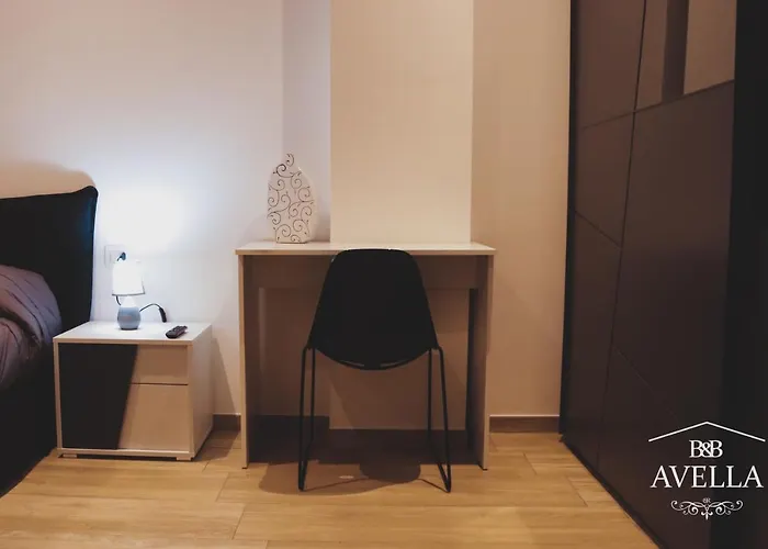 Avella فندق مبيت وإفطار 3*