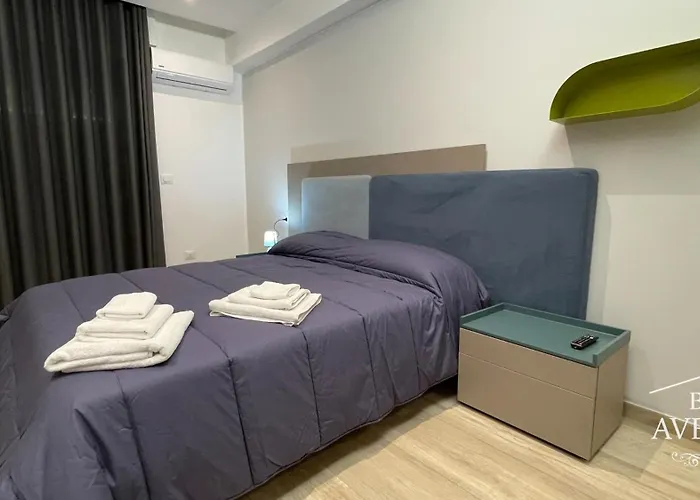 فندق مبيت وإفطار Avella 3*